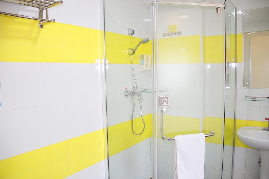 7 Days Inn Meizhou Jiangnan Kedu Commercial Plaza Екстер'єр фото